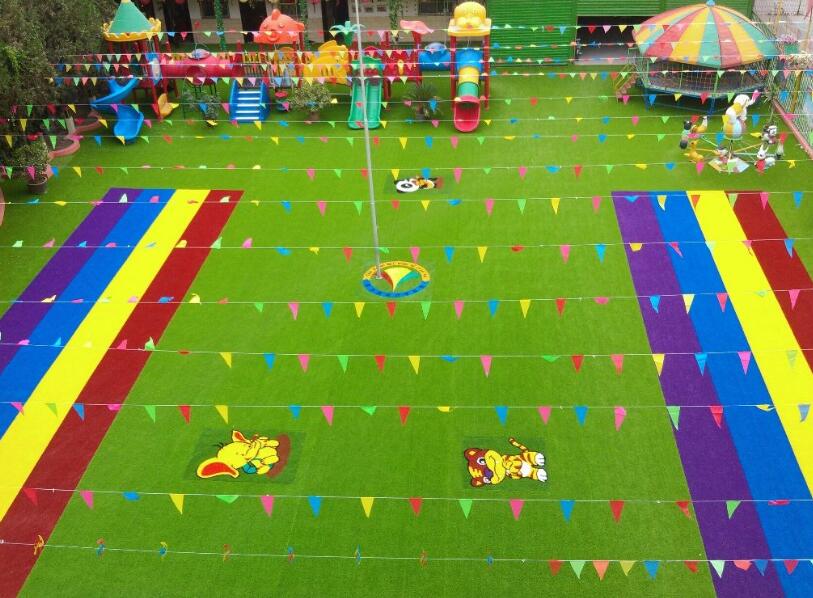 為什么人造草坪可以代替自然草成為幼兒園新寵呢？