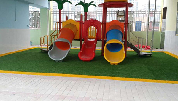 幼兒園草坪 幼兒園草坪